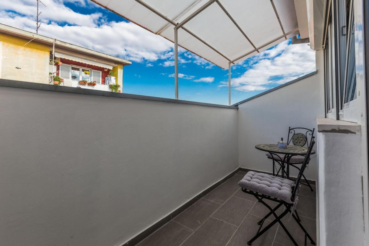 זאדאר Kuki Apartment With Balcony מראה חיצוני תמונה